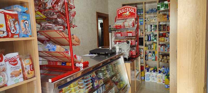 Fotografia tomada fuera de Francisco Céspedes García - Panadería en Felix, Almería