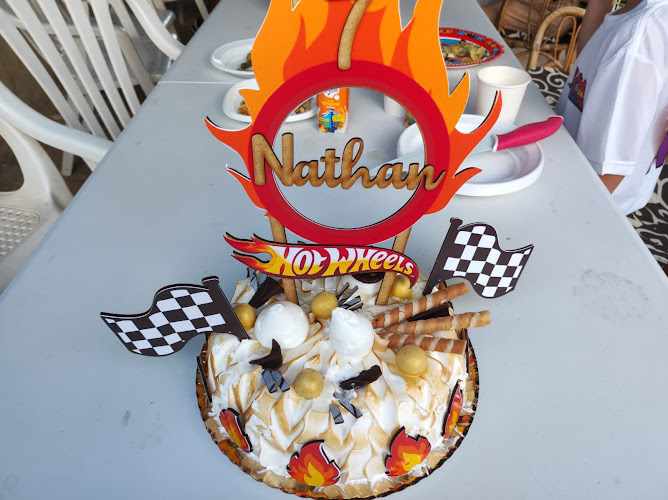 Fotografia tomada fuera de Pastelería Miranda - Panadería en Aguadulce, Almería