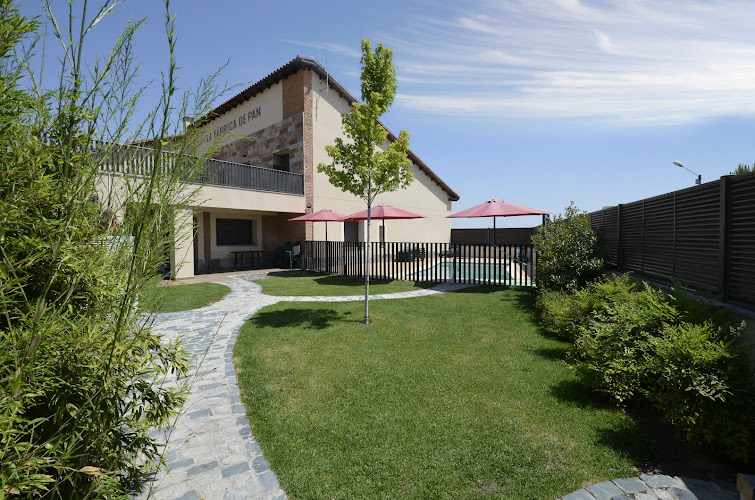 Fotografia tomada fuera de La Fábrica de Pan - Casa rural en Coca, Segovia