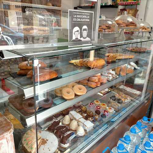 Fotografia tomada fuera de Panadería Dulcería Díaz Arbelo - Panadería en Puertito de Güímar, Santa Cruz de Tenerife