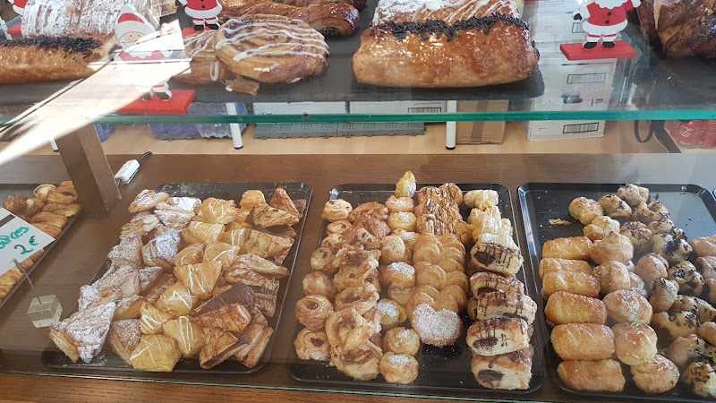 Fotografia tomada fuera de Panadería Bonjour - Panadería en Caletillas (Las), Santa Cruz de Tenerife
