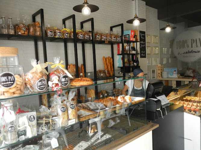 Fotografia tomada fuera de 100% Pan y Pastelería - Panadería en Playa San Juan, Santa Cruz de Tenerife