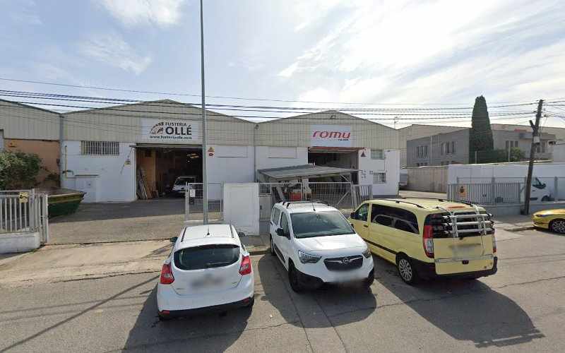 Fotografia tomada fuera de Vilaservice - Distribuidor de comestibles en Sant Pere Molanta, Barcelona