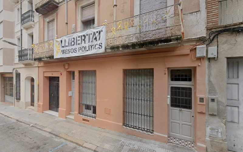 Fotografia tomada fuera de Rosa María Raventós Rosell - Panadería en Sant Sadurní d'Anoia, Barcelona