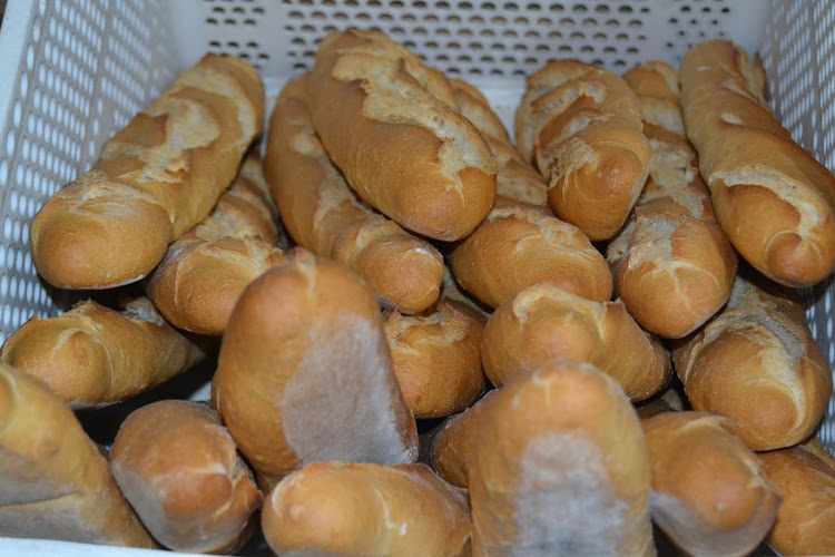 Fotografia tomada fuera de Virgilio PANADERÍA BOLLERÍA. - Panadería en Leganiel, Cuenca