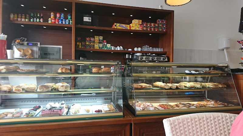 Fotografia tomada fuera de Panaderia Pasteleria Francesa - cafeterías en Lanzarote, Las Palmas