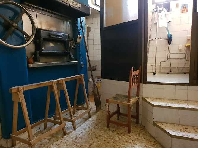 Fotografia tomada fuera de Panadería y Bollería Murillo y rodriguez - Panadería en Puebla de Alcocer, Badajoz