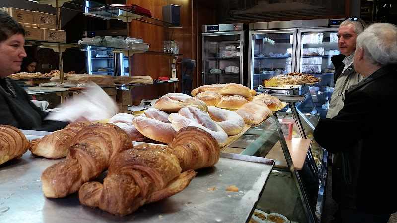 Fotografia tomada fuera de Pastelería Rabassó - Pastisseria en Tarragona, Tarragona