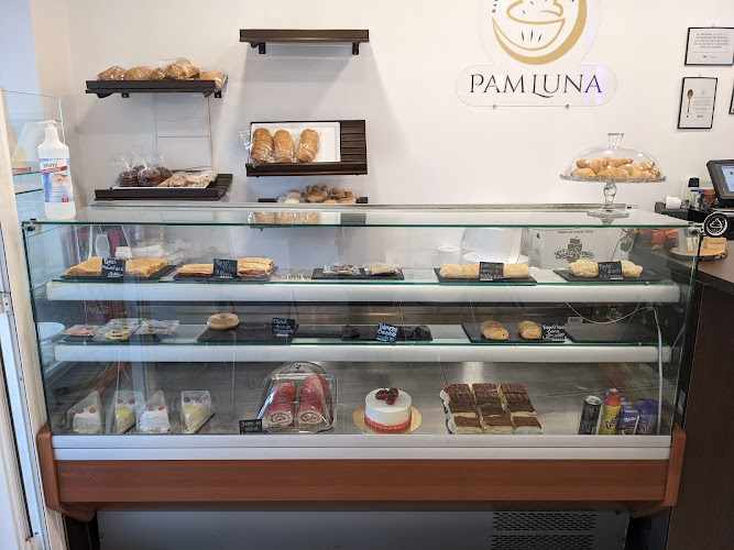 Fotografia tomada fuera de PAM LUNA Bakery - Pastelería en Madrid, Madrid