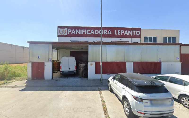 Fotografia tomada fuera de Panaderia Lepanto - Panadería en Palomares del Río, Sevilla