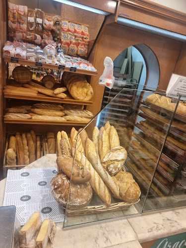 Fotografia tomada fuera de El Horno - Panadería en Burgos, Burgos
