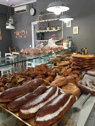 Fotografia tomada fuera de Cafetería Kedulce - Cafetería en Rafelbunyol, Valencia