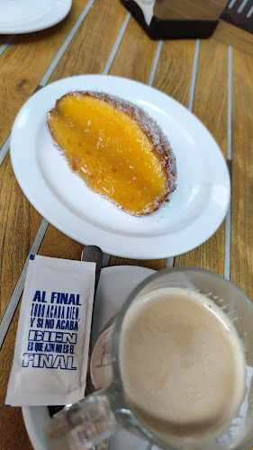 Fotografia tomada fuera de Pastelería Aybar - Pastelería en Puertollano, Ciudad Real