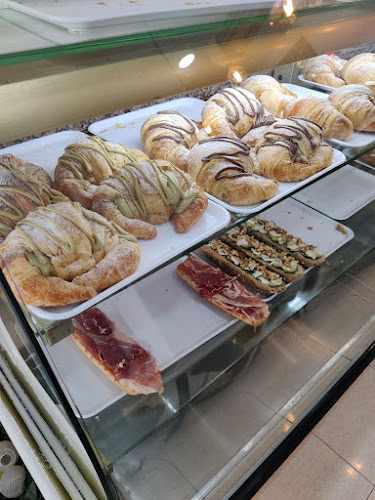 Fotografia tomada fuera de VIZIO cafetería pastelería - Cafetería en Playa Honda, Las Palmas