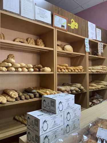Fotografia tomada fuera de Panadería Ana María López - Panadería en Piedrabuena, Ciudad Real