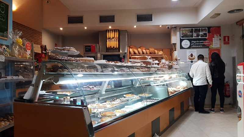Fotografia tomada fuera de CAN DURAN - Av Generalitat - Forn de pa en Palafrugell, Girona