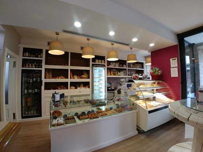 Fotografia tomada fuera de Confitería Méndez - Pastelería en O Valadouro, Lugo