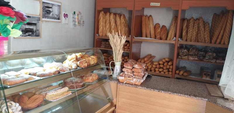 Fotografia tomada fuera de Panaderia Protomartir - Panadería en Cadreita, Navarra