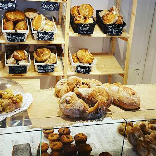 Fotografia tomada fuera de Manjar Pan del Cielo - Panadería en Valdepeñas, Ciudad Real