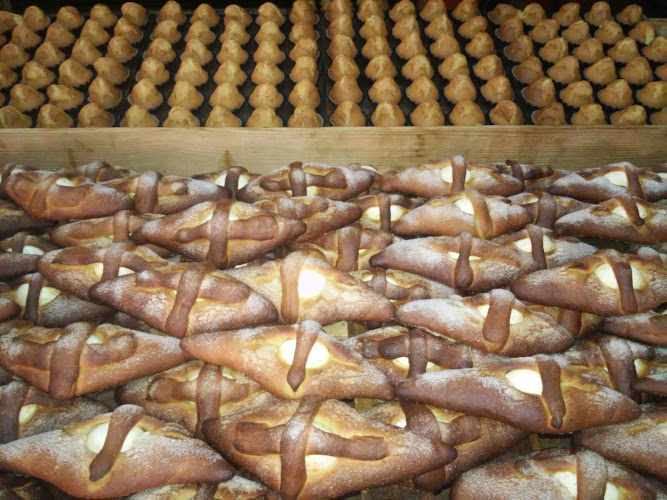 Fotografia tomada fuera de Productos Moisés - Panadería en Cuevas del Almanzora, Almería