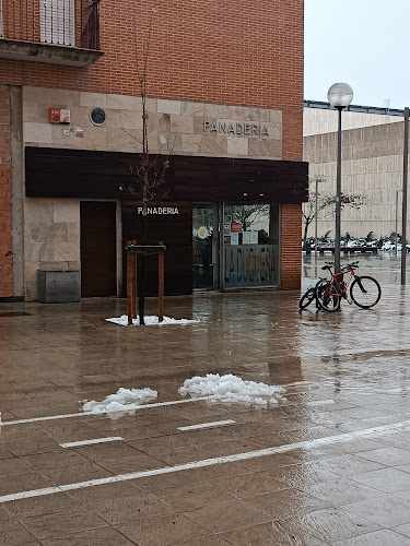 Fotografia tomada fuera de Pastelería / Panadería La Duquesa - Pastelería en Pamplona, Navarra