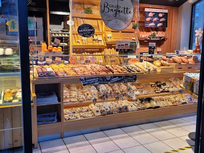 Fotografia tomada fuera de Panadería Tahona - Panadería en Pamplona, Navarra