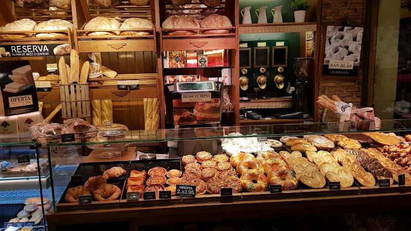 Fotografia tomada fuera de Panadería Taberna - Panadería en Pamplona, Navarra