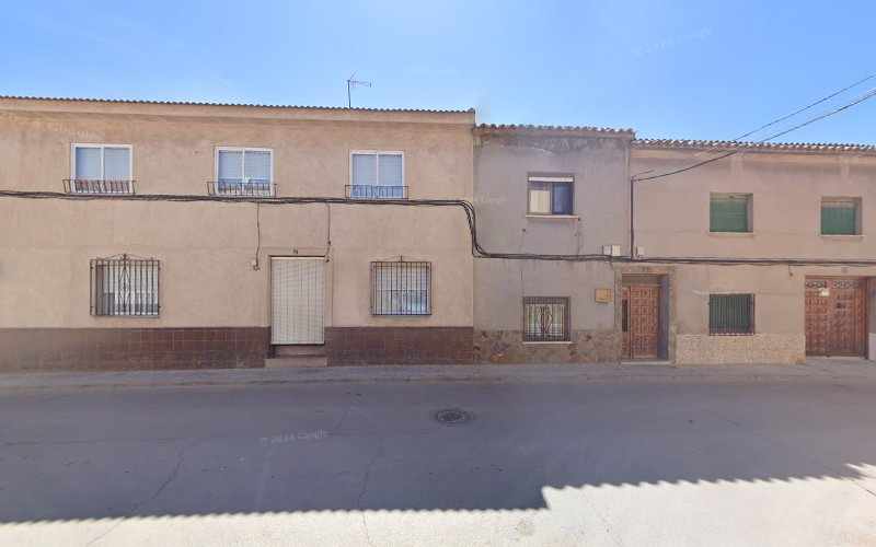 Fotografia tomada fuera de Sánchez Adarcos José Manzaneque - Panadería en Campo de Criptana, Ciudad Real