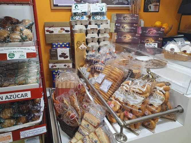 Fotografia tomada fuera de Ogi Berri San Miguel - Panadería en Pamplona, Navarra