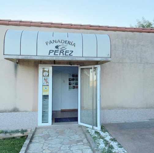 Fotografia tomada fuera de Panadería Pérez - Panadería en As Pereiras, A Coruña