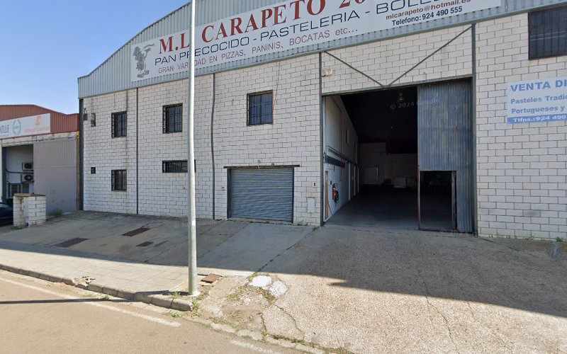 Fotografia tomada fuera de ML Carapeto 2011 - Panadería en Olivenza, Badajoz