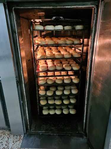 Fotografia tomada fuera de Panificadora San Fernando - Panadería en Olivares, Sevilla