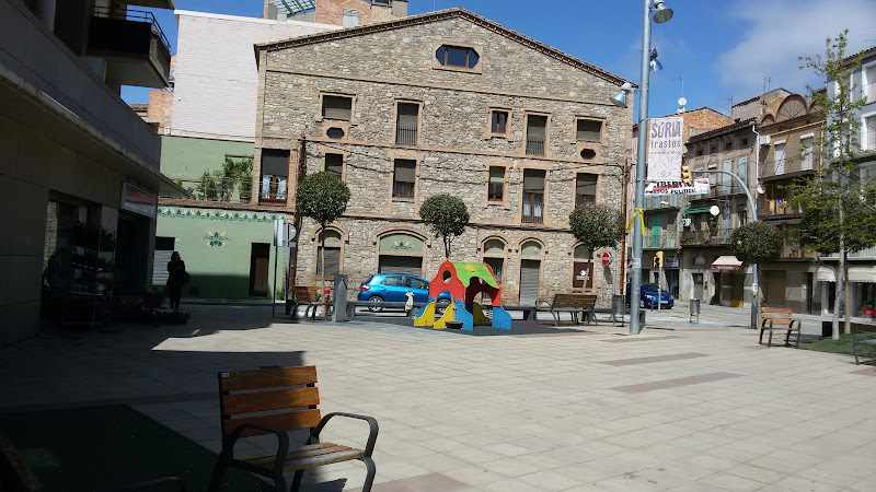 Fotografia tomada fuera de Forn de Cabrianes - Panadería en Súria, Barcelona
