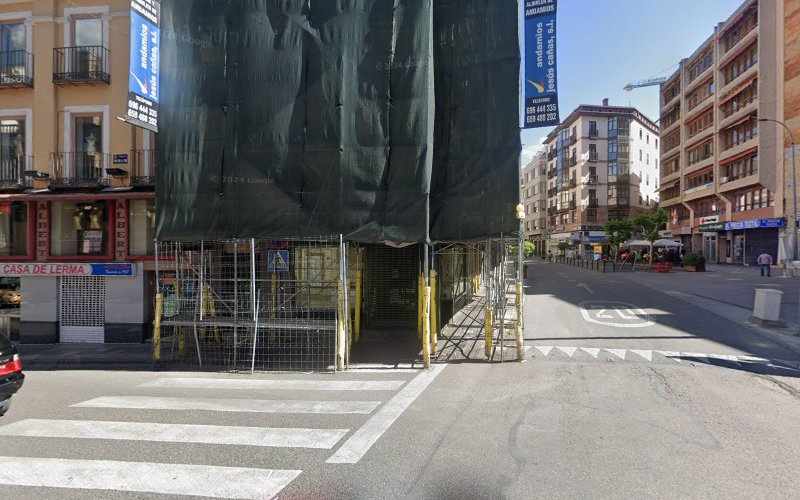 Fotografia tomada fuera de Panadería Fernando Tevar Brihuega - Panadería en Cuenca, Cuenca