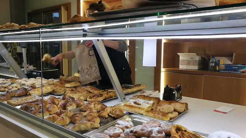 Fotografia tomada fuera de Panadería Serra - Forn de pa en Canals, Valencia