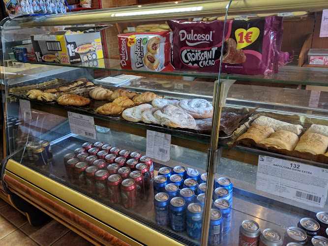 Fotografia tomada fuera de Panadería Pou Nou - Forn de pa en Pedreguer, Alicante