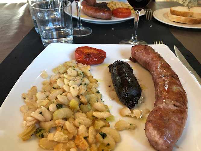 Fotografia tomada fuera de Les Tines de Renau - Restaurant - restaurantes en Renau, Tarragona