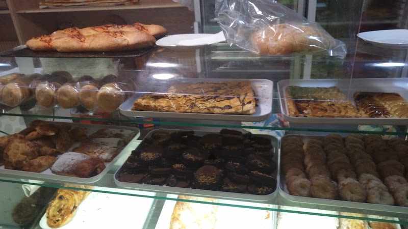 Fotografia tomada fuera de HORNO CA PEDRO S.L. - Forn de pa en Benlloch, Castellón