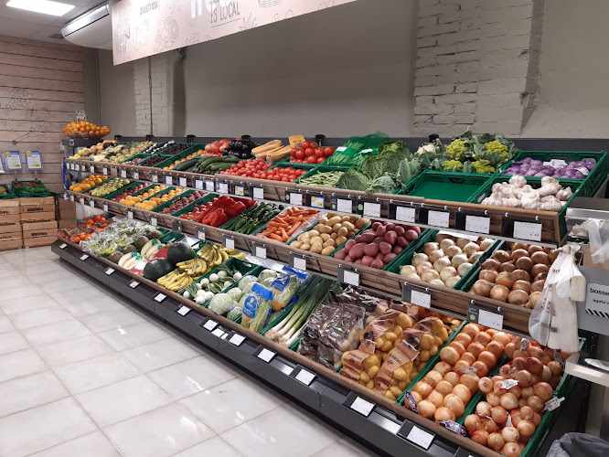 Fotografia tomada fuera de Plusfresc Bell-lloc d'Urgell - Supermercado en Bell-lloc d'Urgell, Lérida