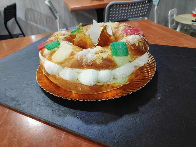 Fotografia tomada fuera de Pupu's Bakery: Pastelería Creativa - Pastisseria en Barberà del Vallès, Barcelona