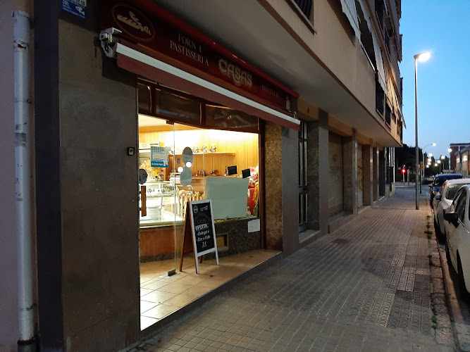 Fotografia tomada fuera de Panadería Casas - Panadería en Vilanova i la Geltrú, Barcelona