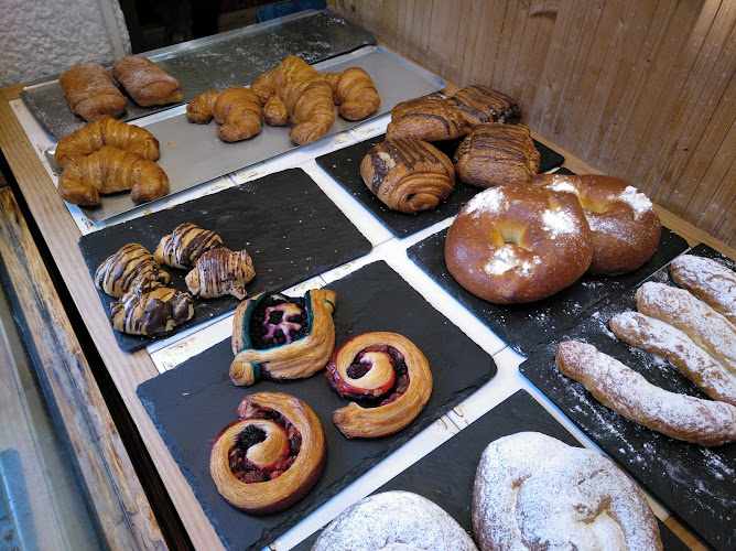 Fotografia tomada fuera de Forn de la Rambla - Forn de pa en Vilanova i la Geltrú, Barcelona