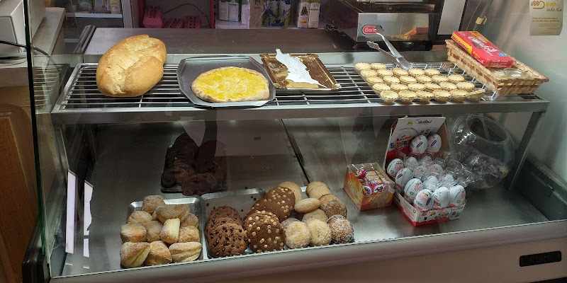 Fotografia tomada fuera de Panadería Hermanas Terrado Tomás - Panadería en Torrijo del Campo, Teruel