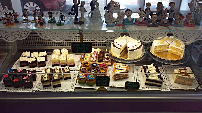 Fotografia tomada fuera de Pastelería Dulce Amanecer - Pastelería en Torrejón de Ardoz, Madrid