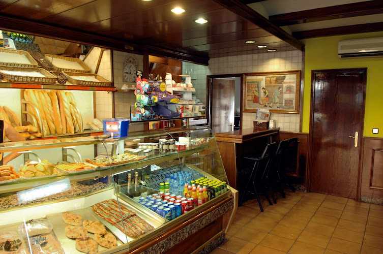 Fotografia tomada fuera de Forn de pa Urgell - Balaguer - Forn de pa en Balaguer, Lérida