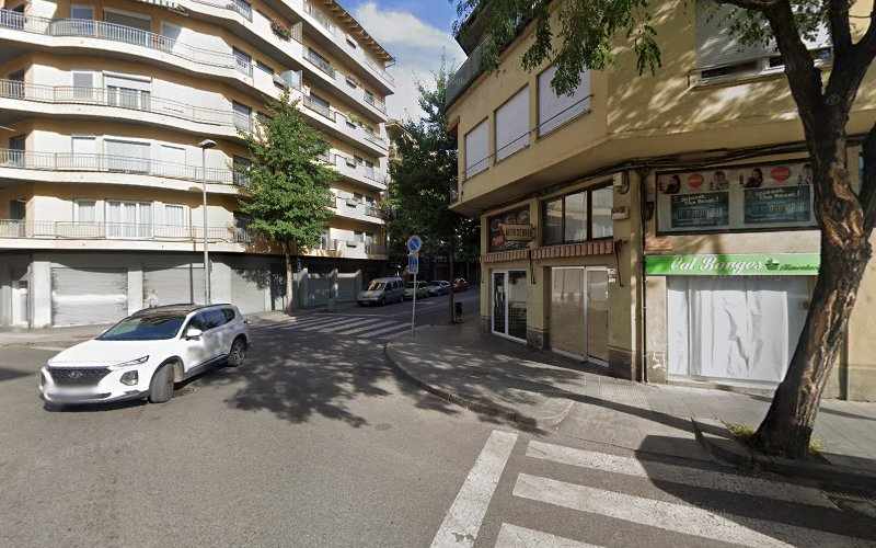 Fotografia tomada fuera de Fleca Bullich - Panadería en La Seu d'Urgell, Lérida
