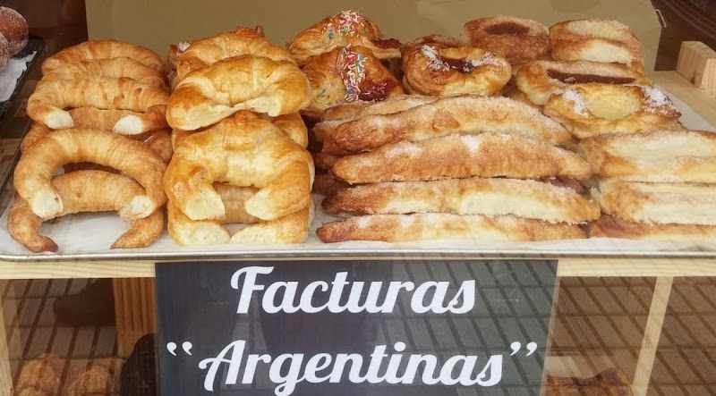 Fotografia tomada fuera de Panadería Dulce de Leche - Panadería en Gijón, Asturias
