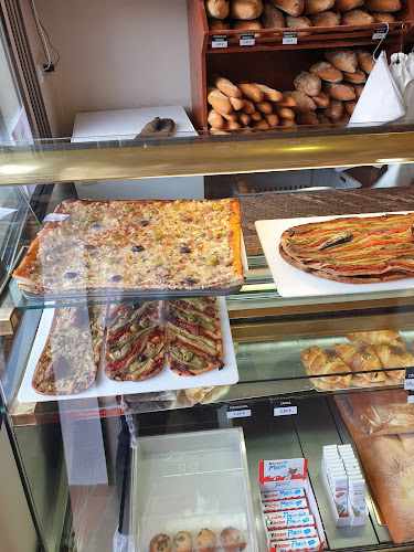 Fotografia tomada fuera de Pa i Coca Molí del Comte - Panadería en Balaguer, Lérida