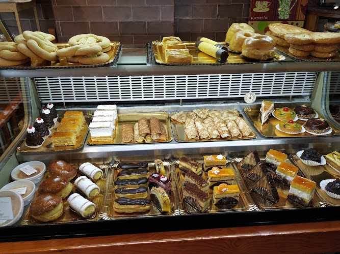 Fotografia tomada fuera de Confitería Olai Alejandros - Pastelería en Gijón, Asturias