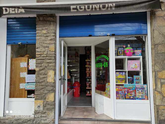 Fotografia tomada fuera de EGUN ON prensa y panadería - Quiosco en Getxo, Vizcaya